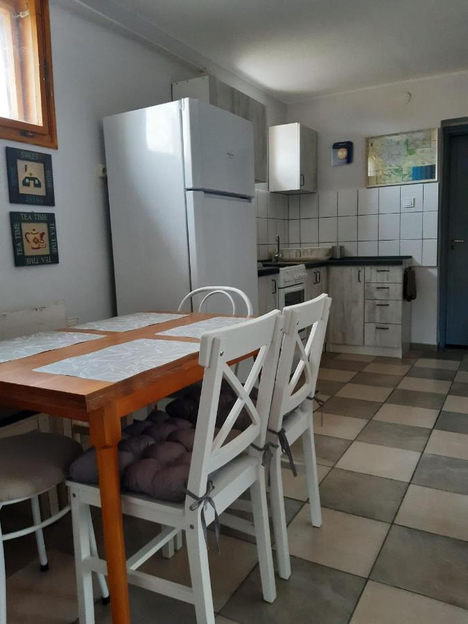 Nora Apartman Gyula Exterior photo